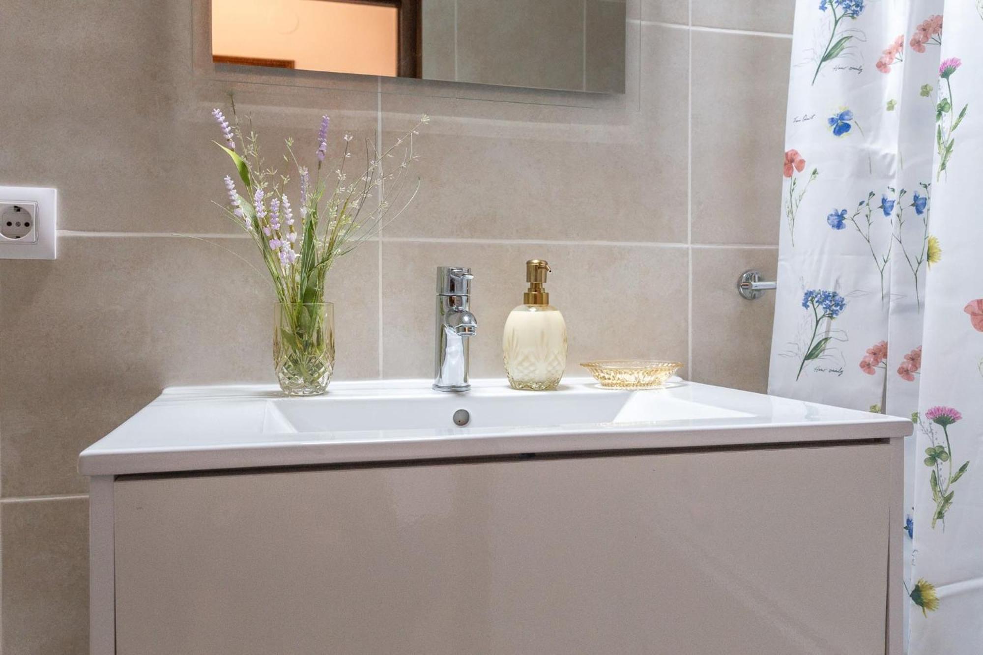 Apartamento Clover L' Escala Екстериор снимка