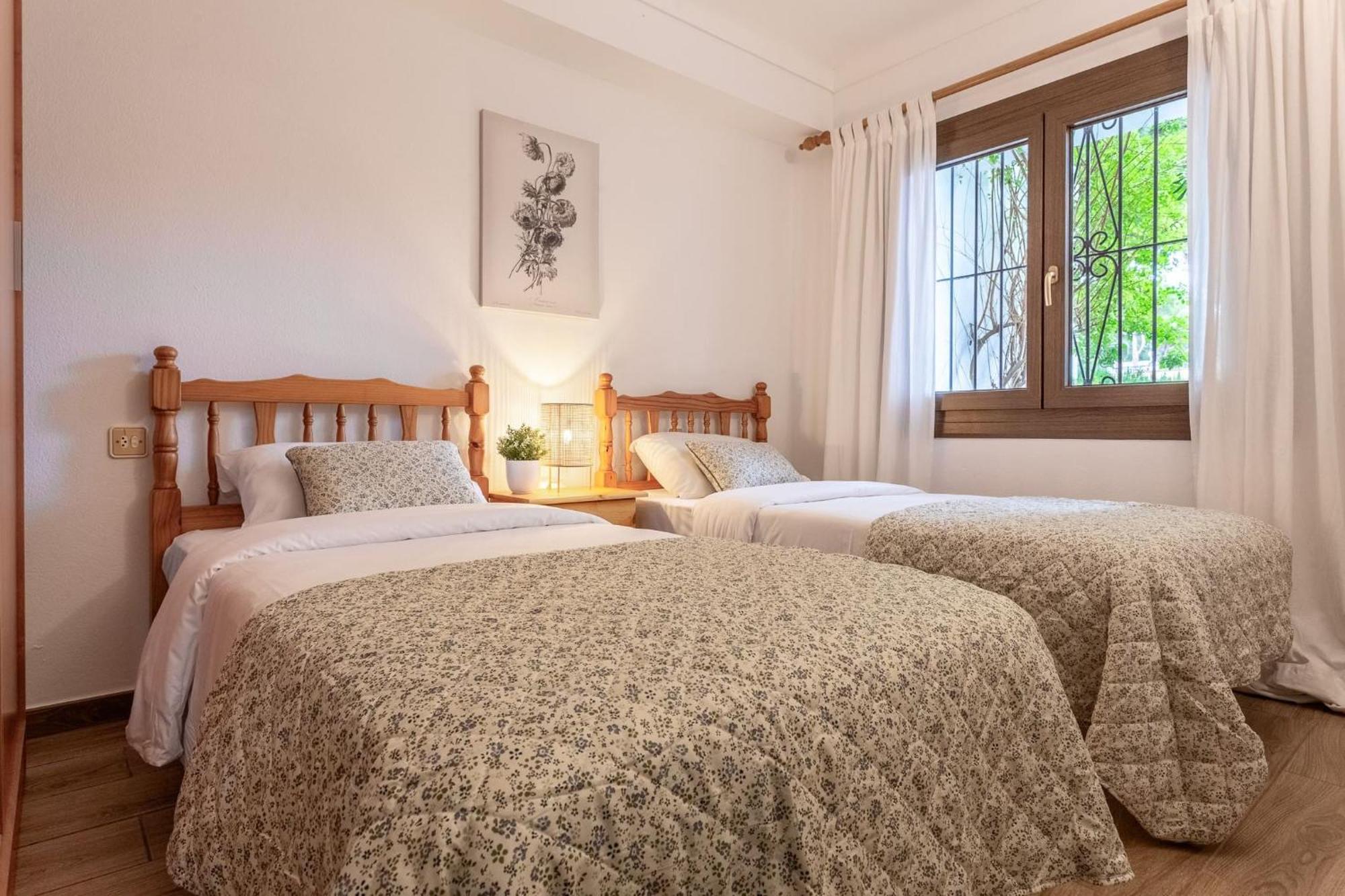 Apartamento Clover L' Escala Екстериор снимка